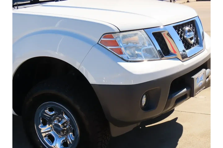 $12999 : Nissan Frontier 2019 4x2 S 4 image 6