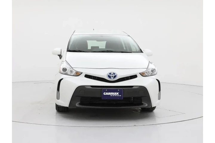 $21998 : Toyota Prius v 2015 Four 4dr image 5