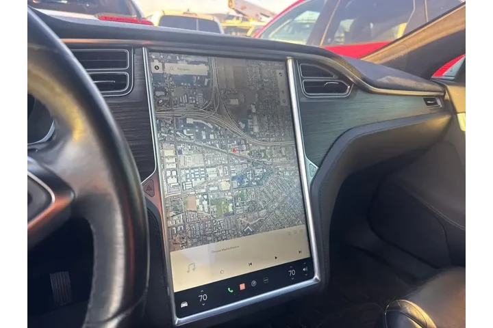 $17879 : Tesla Model S 2015 AWD 85D 4 image 8