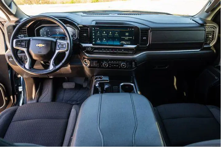 $37790 : Chevrolet Silverado 1500 202 image 7