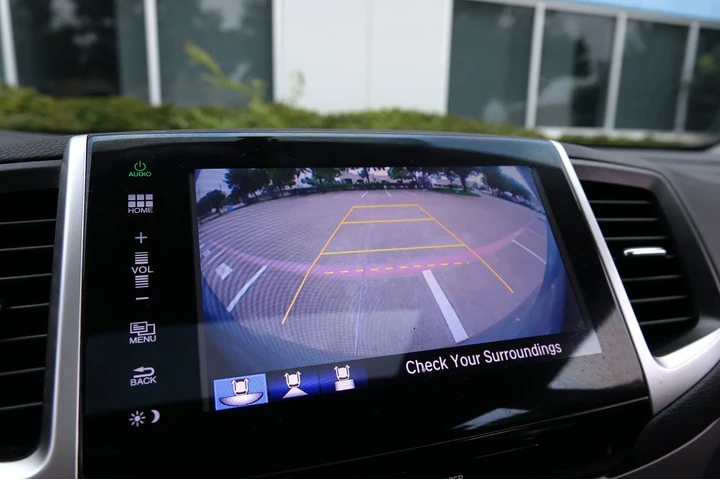 $14490 : 2016 Pilot EX-L image 9