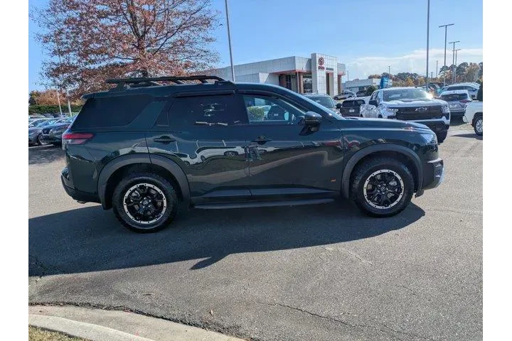 $39925 : Nissan Pathfinder 2025 AWD S image 5