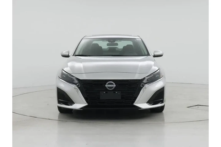 $21998 : Nissan Altima 2024 2.5 SV 4d image 5