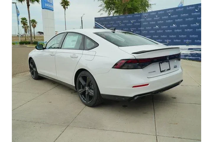 $30488 : Honda Accord Hybrid 2025 Spo image 9