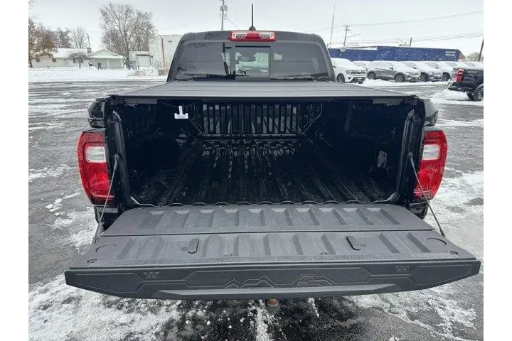 $35000 : GMC Canyon 2024 4x2 Elevatio image 5