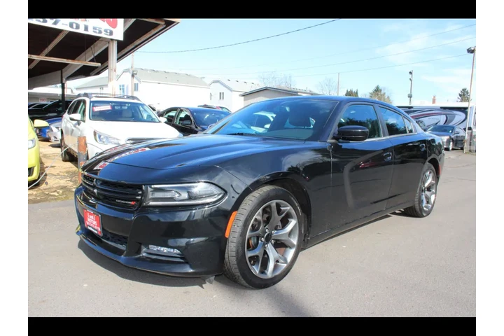 $12995 : 2015 Charger 4dr Sdn SXT RWD image 1