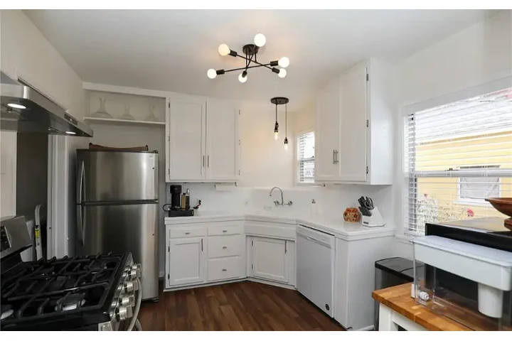$1950 : CASA🏡 Dalman St, Whittier, CA image 3