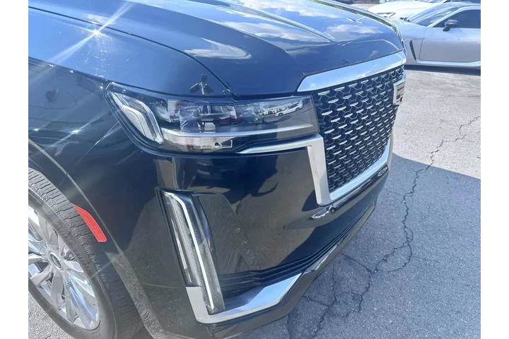 $65710 : 2023 Escalade 4WD Premium Lux image 10