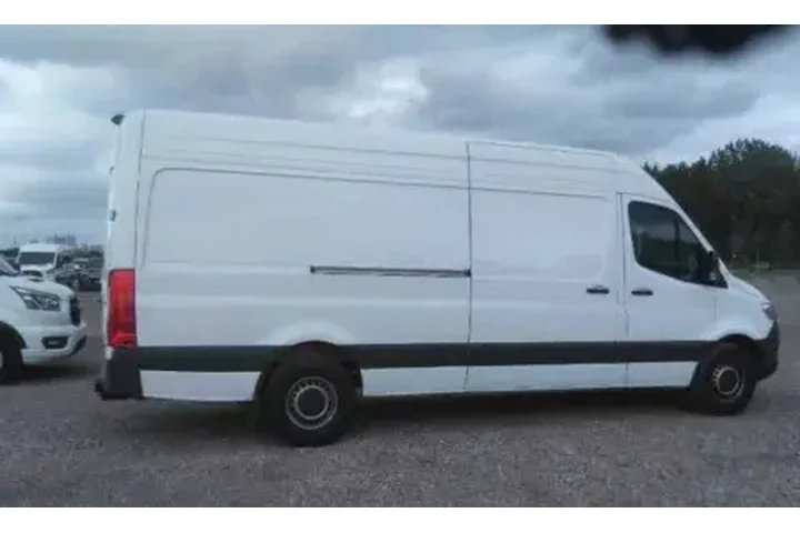 $27196 : 2024 Mercedes-Benz Sprinter 2 image 5