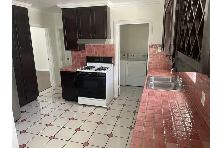 $700 : Beautiful Home...Los Angeles image 6