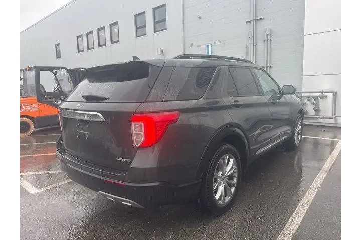 $31204 : Ford Explorer 2022 AWD XLT 4 image 7