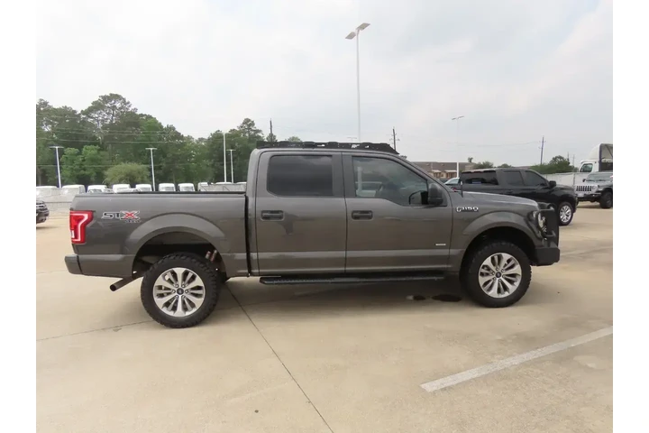 $11999 : Ford F-150 2017 4x4 Lariat 4 image 10