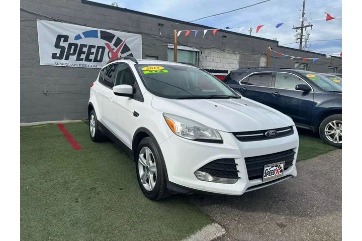$7500 : 2015 FORD ESCAPE2015 FORD ESC image 2