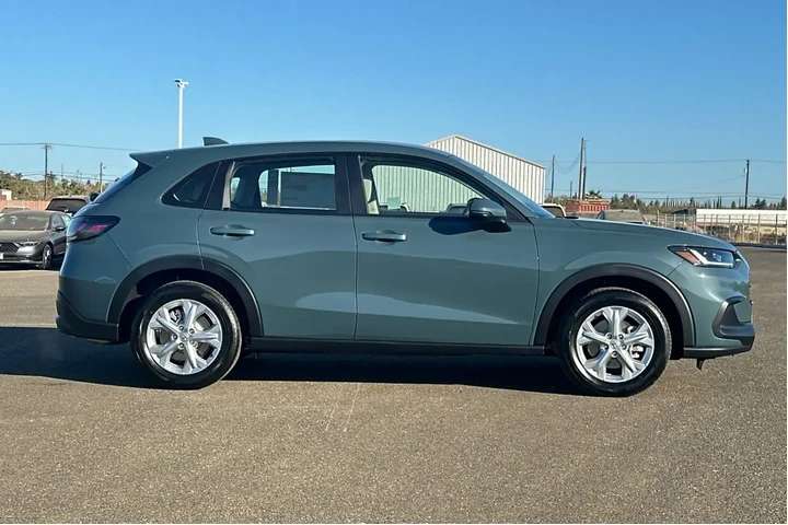 $25981 : Honda HR-V 2025 LX 4dr Cross image 2