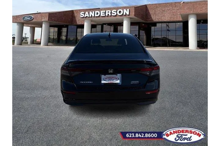 $29888 : Honda Accord Hybrid 2024 Spo image 4