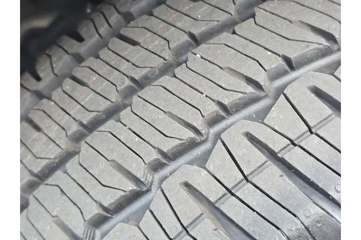 $20147 : Ford Transit 2019 250 3dr LW image 6