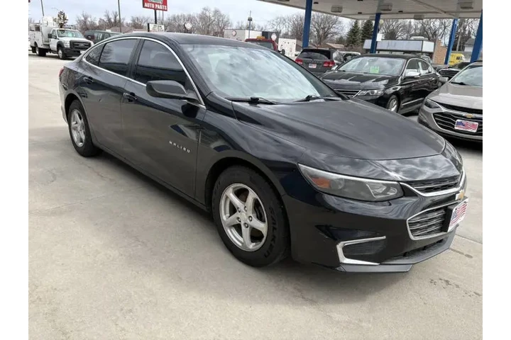 $9990 : 2016 Malibu LS Fleet image 5