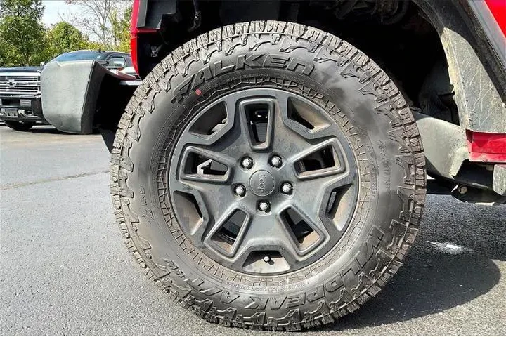 $18999 : Jeep Wrangler JK Unlimited 2 image 4