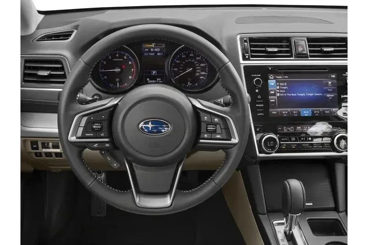 $16367 : Subaru Legacy 2018 AWD 2.5i image 7