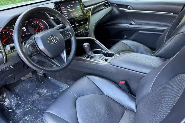 $27787 : Toyota Camry 2023 XSE 4dr Se image 9