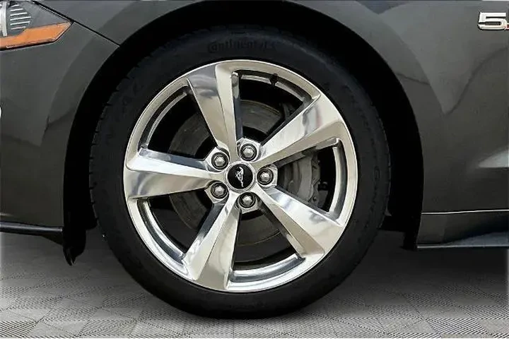 $24490 : Ford Mustang 2018 GT Premium image 9