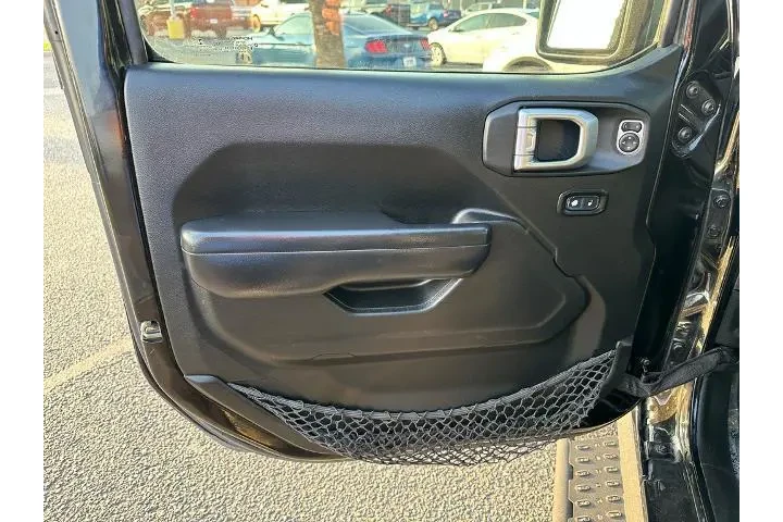 $22499 : Jeep Wrangler Unlimited 2019 image 10