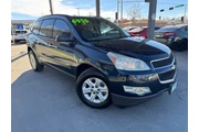 2012 Traverse LS FWD w/PDC thumbnail