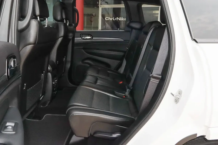 $28988 : 2021 Grand Cherokee 80th Anni image 9