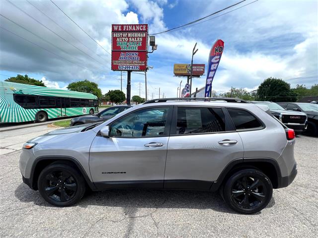 $13999 : 2018 Cherokee image 9