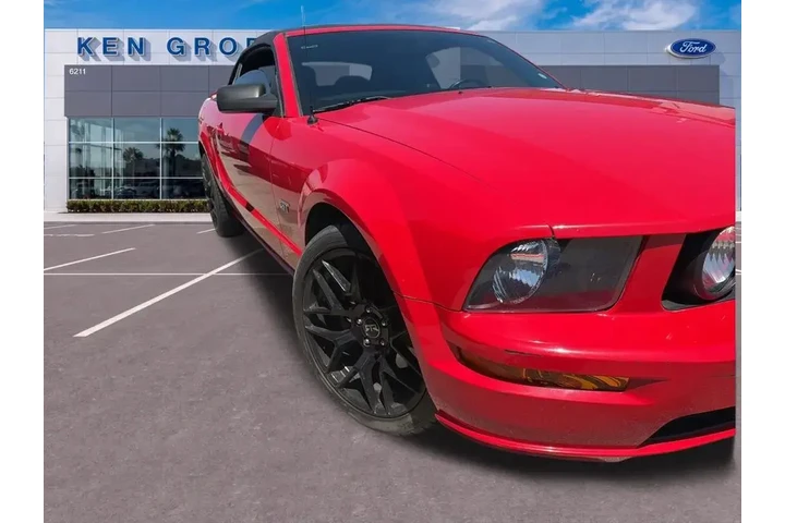 $14811 : Ford Mustang 2006 GT Deluxe image 1