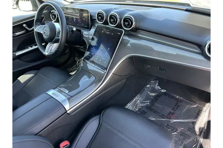 $32063 : Mercedes-Benz C-Class 2022 C image 8