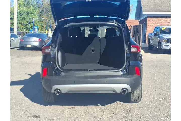 $23500 : Ford Escape 2023 AWD Active image 9