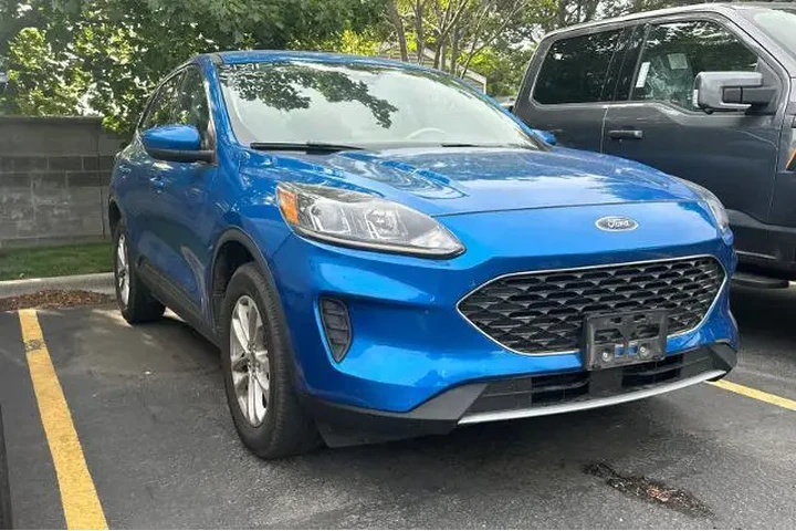 $14995 : Ford Escape 2020 AWD SE 4dr image 10