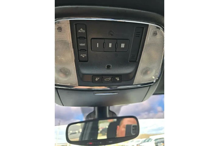 Jeep Grand Cherokee 2019 4x4 image 9