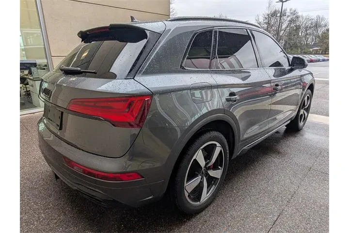$33990 : Audi Q5 2024 AWD quattro S l image 6