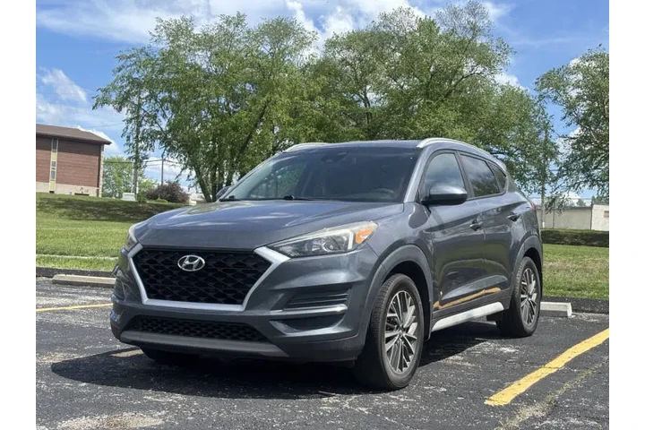 $9999 : 2019 Tucson Sport image 1