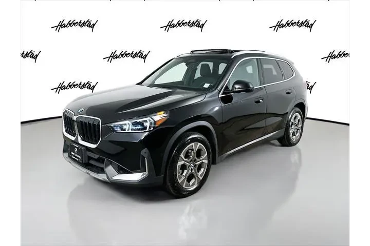 $28750 : BMW X1 2023 AWD xDrive28i 4d image 1