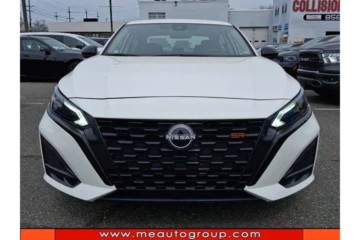 $21787 : Nissan Altima 2024 2.5 SR 4d image 7