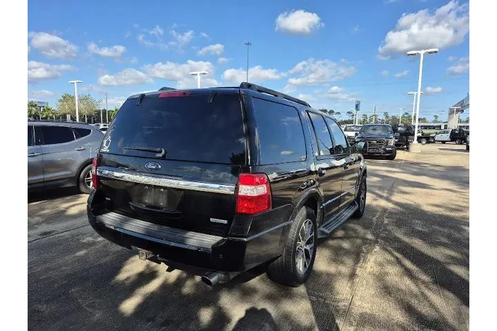 $21591 : Ford Expedition 2017 4x2 XLT image 3