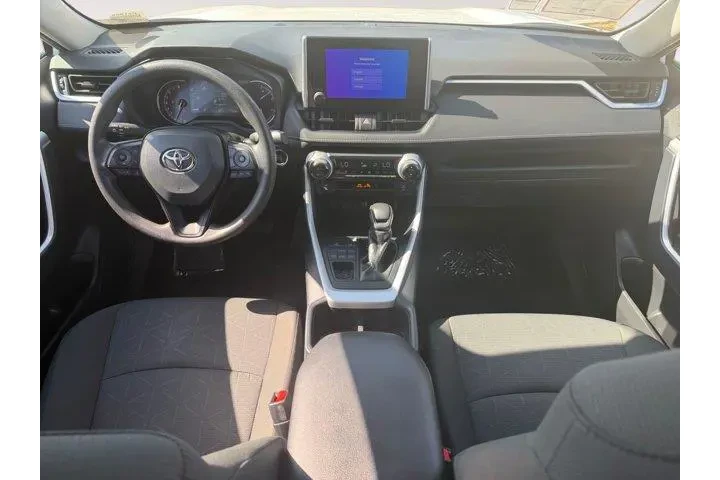$34990 : Toyota RAV4 2025 AWD XLE 4dr image 10