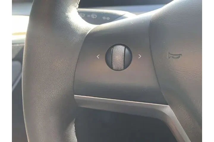 $34800 : Tesla Model Y 2024 AWD Perfo image 10