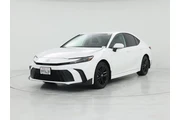 $32998 : Toyota Camry 2025 SE 4dr Sed thumbnail
