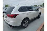 $18998 : Mitsubishi Outlander 2020 SE thumbnail