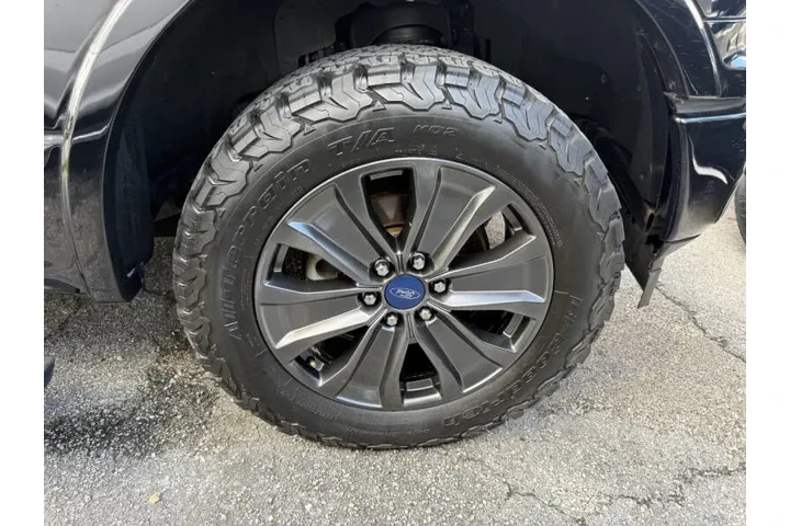 $15000 : 2018 F-150 Lariat image 9