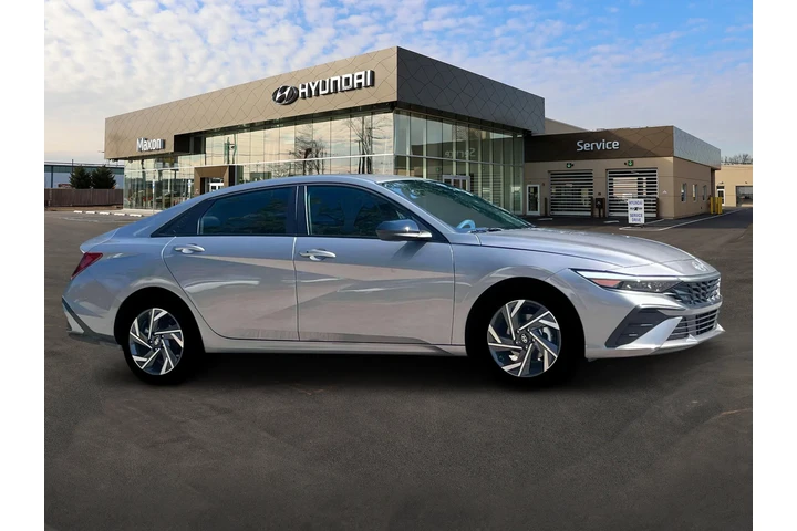 $24263 : Hyundai ELANTRA 2025 SEL Spo image 10