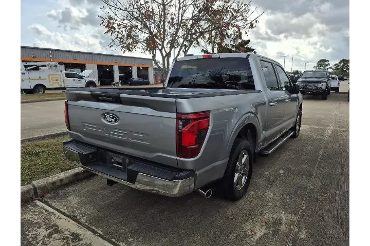 $38981 : Ford F-150 2024 4x2 XLT 4dr image 3