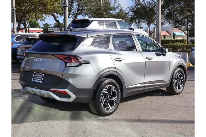 $18990 : Kia Sportage 2023 LX 4dr SUV image 8