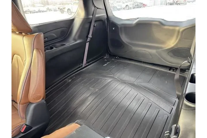 $26995 : Chrysler Pacifica Hybrid 202 image 10