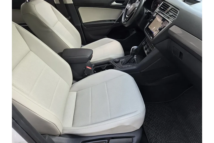 Volkswagen Tiguan 2020 AWD S image 10