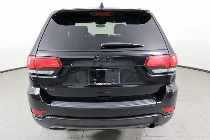 Jeep Grand Cherokee 2019 4x4 image 6
